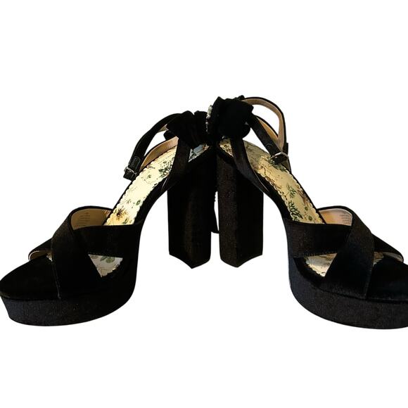 Antonio Melani + Nicola Bathie Black 11M Velvet Lila Bow Platform Pumps Women's - Picture 4 of 11